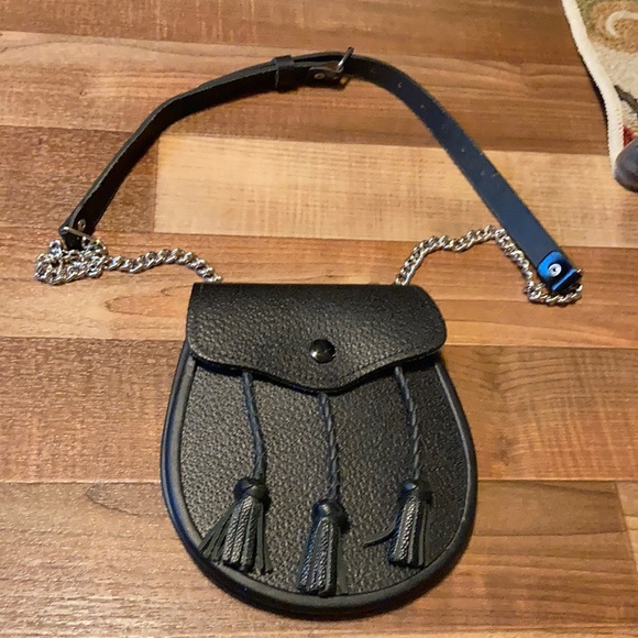 🐝🐝HP🐝🐝L&M Highland black leather pouch - Picture 1 of 10